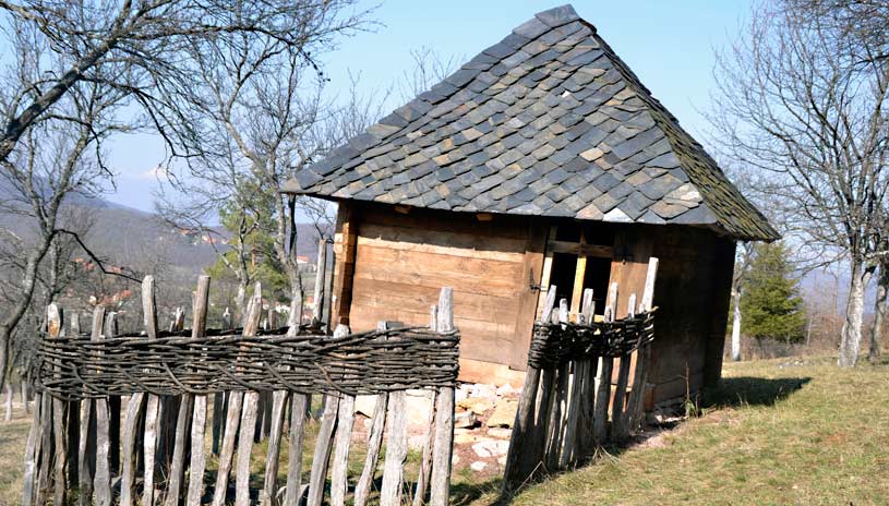 Свињарац са обором