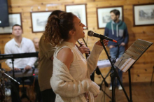 Свет музике