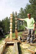 Стари шиљак и нова, верна реконструкција